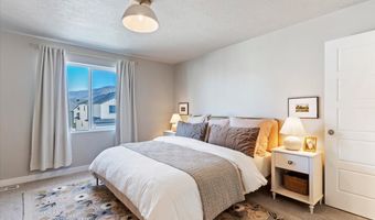 15 W ORCHARD Ln, Bountiful, UT 84010