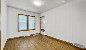 1220 Lincoln Way, Ames, IA 50010