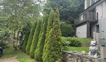 96 River Rd, Cos Cob, CT 06807