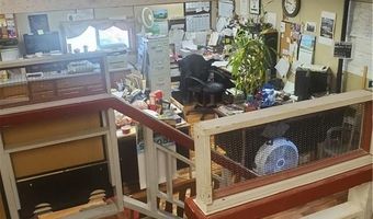 636 N Main St, Ottawa, KS 66067