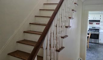 29 Princeton St, Bangor, ME 04401