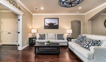 2100 SAVOY Dr, Amarillo, TX 79118
