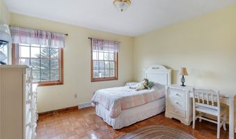 6369 Ridgeview Ave, Austintown, OH 44515