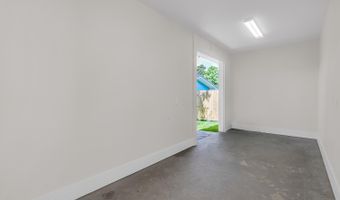 412 Main St, Bay St. Louis, MS 39520