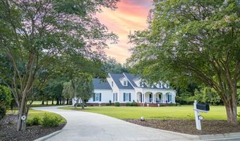 1403 River Pointe Dr, Albany, GA 31701
