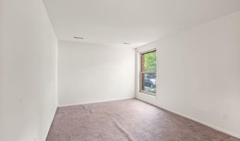 3378 WOODBURN Rd 11, Annandale, VA 22003