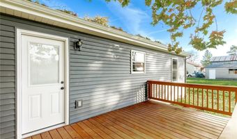 521 W Maple St, Austin, IN 47102