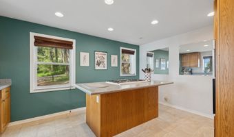 33604 Whitecap Ln, Bigfork, MT 59911