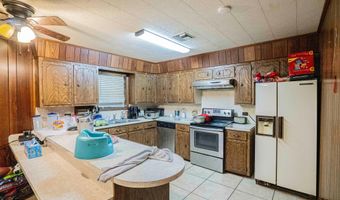 8922 Meadow Ln, Abbeville, LA 70510