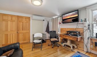 57 Oxford St, Augusta, ME 04330