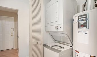 275 Briarcrest Dr 185, Ann Arbor, MI 48104