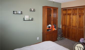 3400 Canyon Dr, Billings, MT 59102