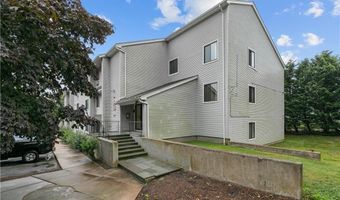 66 Girard Ave 114, Newport, RI 02840