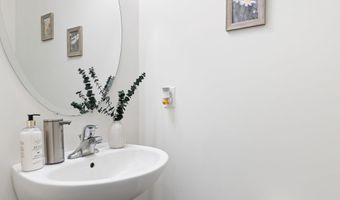 169 MERIDIAN Blvd, Bear, DE 19701