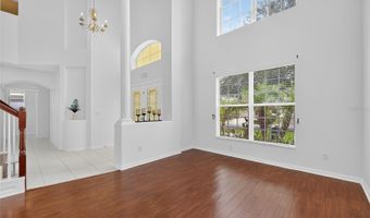 7711 NOTTINGHILL SKY Dr, Apollo Beach, FL 33572