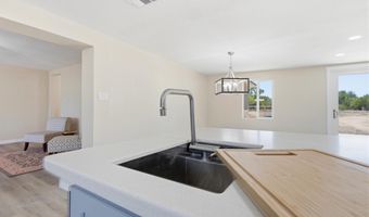 661 Jarales Rd # A, Belen, NM 87002