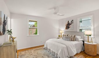 6010 BENALDER Dr, Bethesda, MD 20816