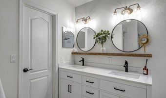 1438 E CINDY St, Chandler, AZ 85225