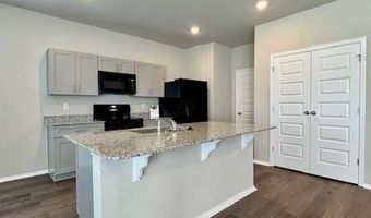 6818 SW Devotion St, Bentonville, AR 72713