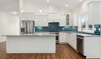 1241 LIGHTHOUSE Ln, Brookings, OR 97415