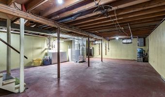 22 Bayview Ave, Berkley, MA 02779