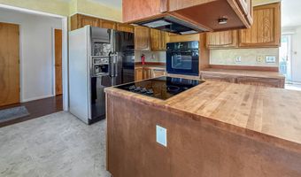 221 MUSSER St, Brookings, OR 97415