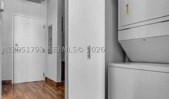 3029 NE 188th St 302, Aventura, FL 33180