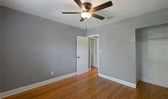 1111 GUERNSEY St, Orlando, FL 32804