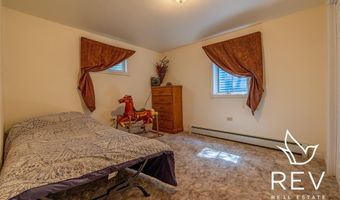 14 Beacon Dr, Cody, WY 82414