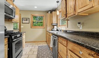 7410 Whitneyville Ave SE, Alto, MI 49302