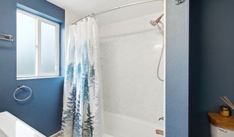 1300 Wintergreen St, Anchorage, AK 99508