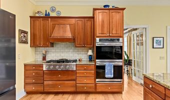 206 Thornberry Pl, Ashford, AL 36312