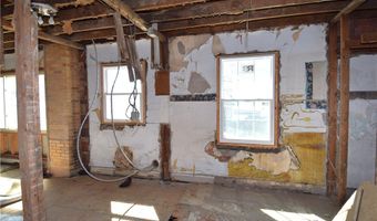 1132 Main St, Aliquippa, PA 15001