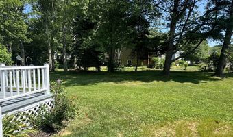 11 Ark Rd, Branford, CT 06405