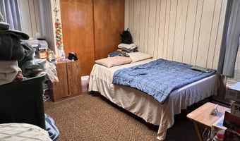17 WEST Dr, Bayonne, NJ 07002