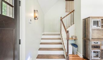 75 Marsh Rd, Belfast, ME 04915