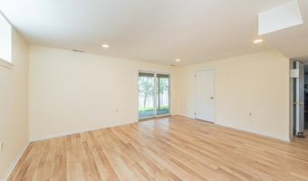 100 Canada Goose Dr, Allamuchy Twp., NJ 07840