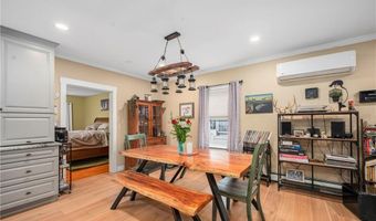 15 Park Ave, Burrillville, RI 02830