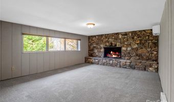 35 Fieldcrest Cir, Asheville, NC 28806