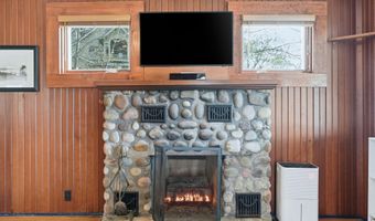6955 WN Lake Gage Dr, Angola, IN 46703