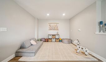 743 S Shade Ct, Andover, KS 67002