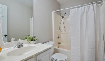 608 TREYMOOR LAKE Cir, Alabaster, AL 35007