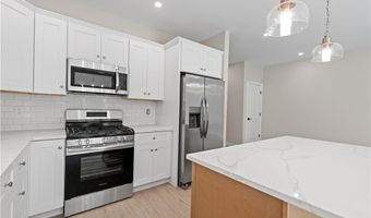 1485 Lonsdale Ave A, Lincoln, RI 02865