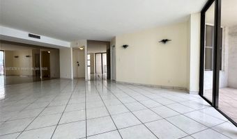 18181 NE 31 Ct 2705, Aventura, FL 33160