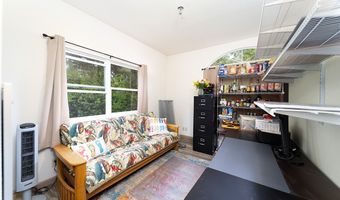 99-2056 PUKEAWE Cir, Hawaii National Park, HI 96718