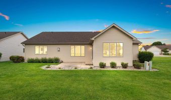 52 PENBROOK Cir 47, Appleton, WI 54911
