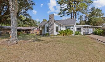 1040 Wilkins St, Arnaudville, LA 70512