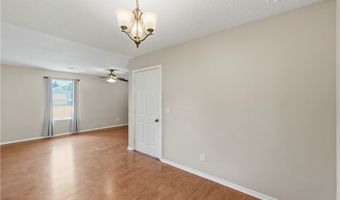 2515 SE 4th St, Bentonville, AR 72712