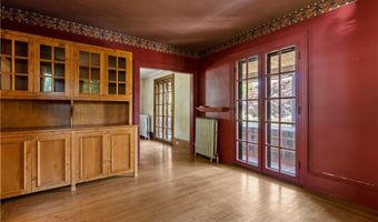120 Smith St, Cranston, RI 02905
