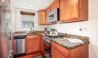 2004 3RD St NE 303, Washington, DC 20002